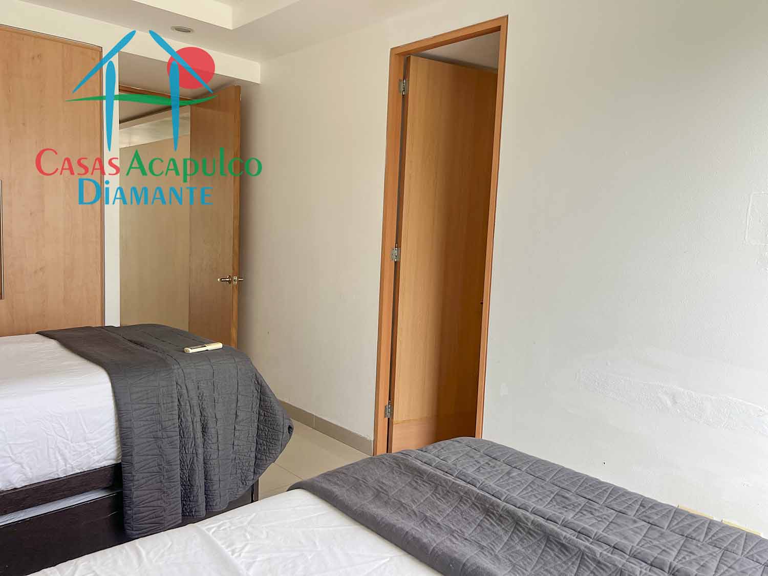 Solar Villas 11 001 - Recámara uno 4